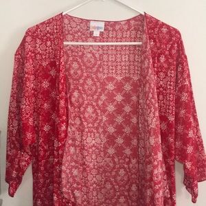 Small LuLaRoe Shirley